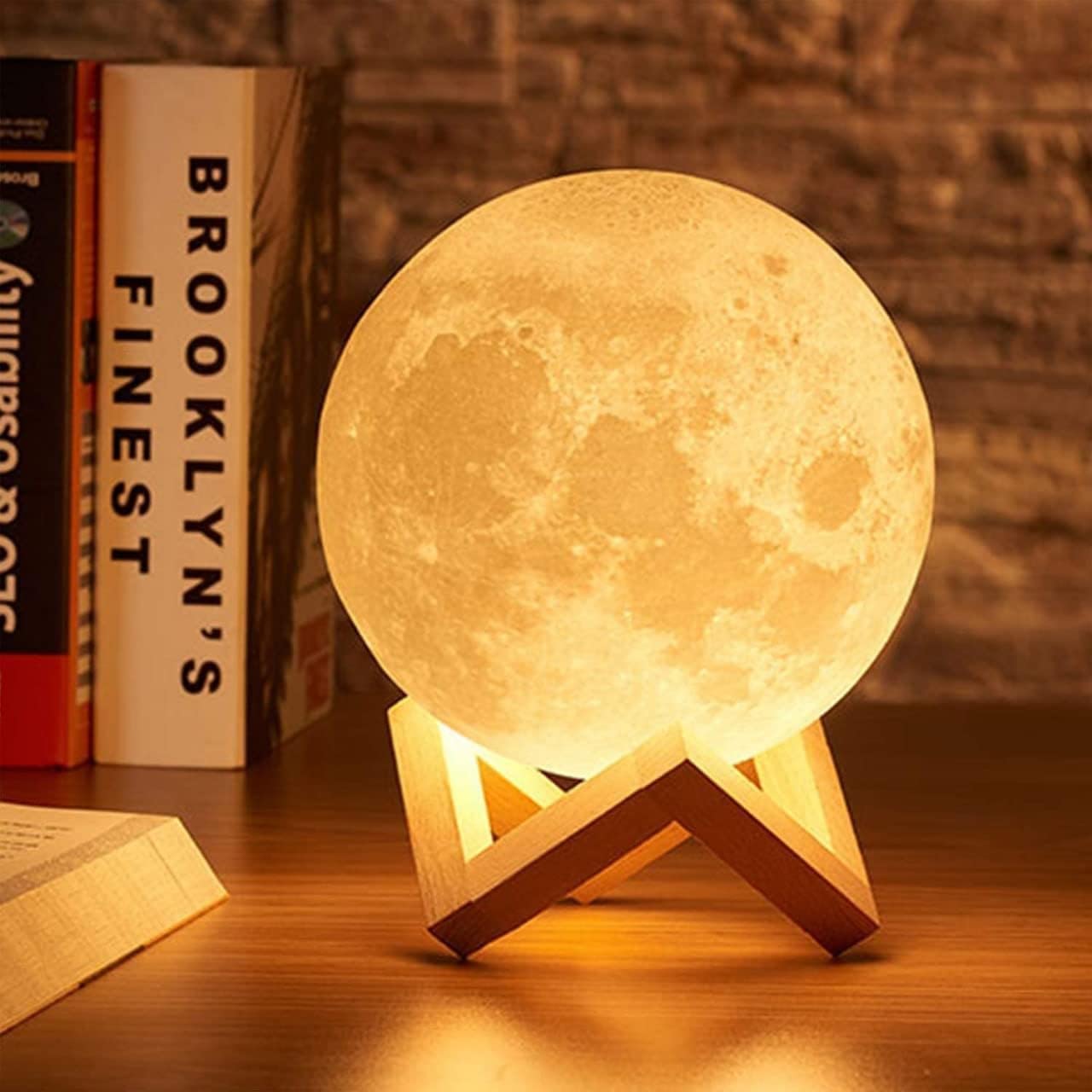 3D Moon Light Lamp – Hold the Moon in Your Hands!