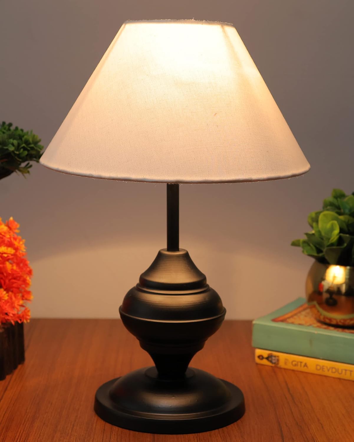 2.Black Metal Table Lamp – Elegance That Lights Up Your Space