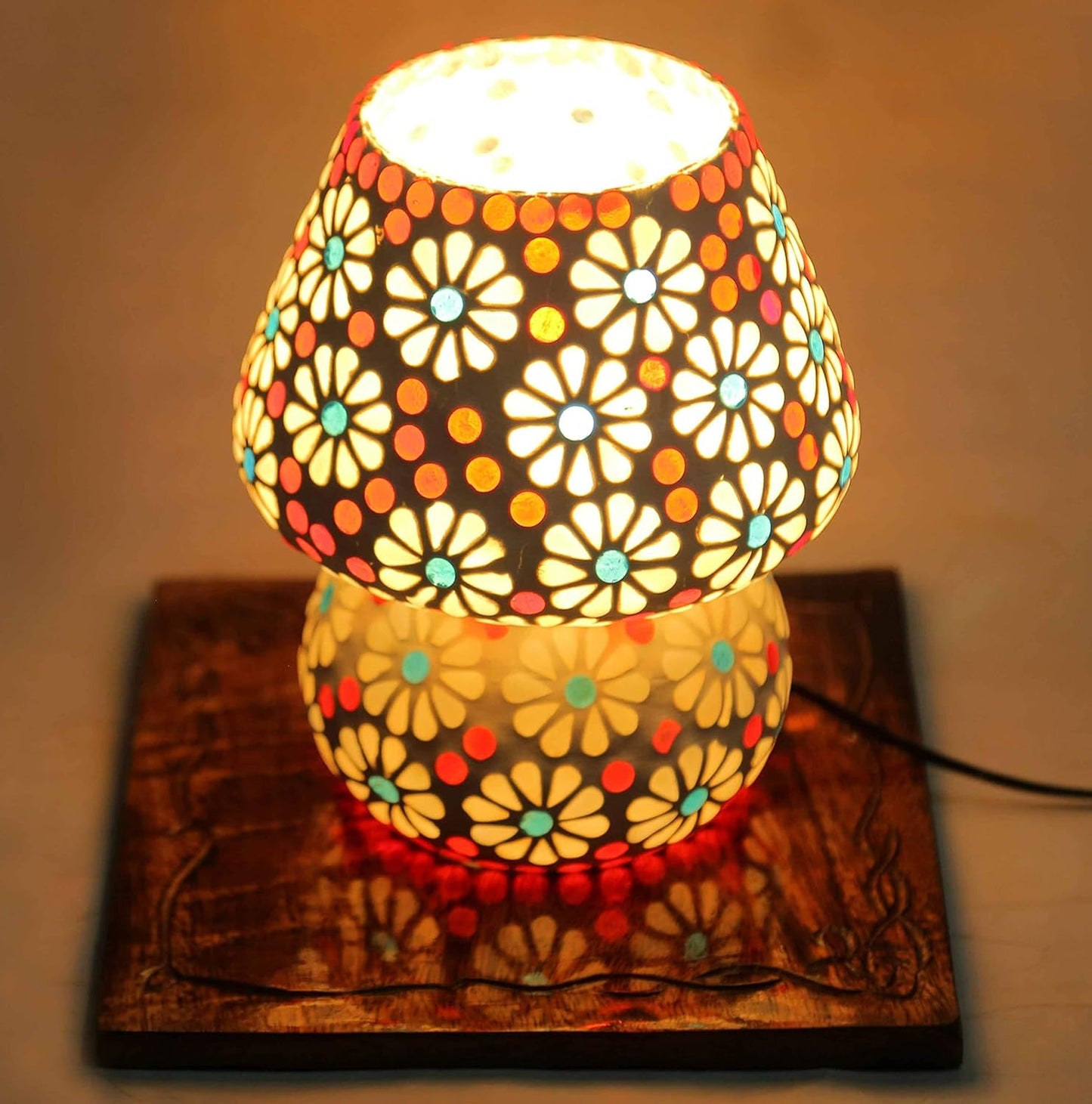 White Jasmine Mosaic Table Lamp – Art, Light, and Elegance Combined